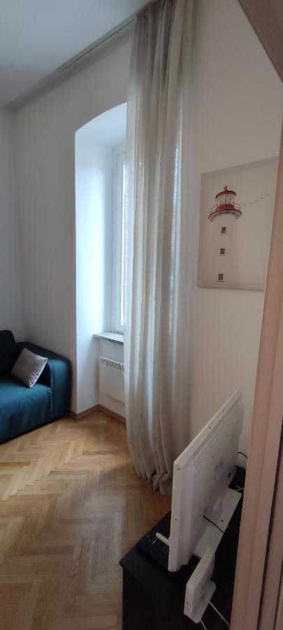 אופטיה Apartment Milani With Private Garage מראה חיצוני תמונה