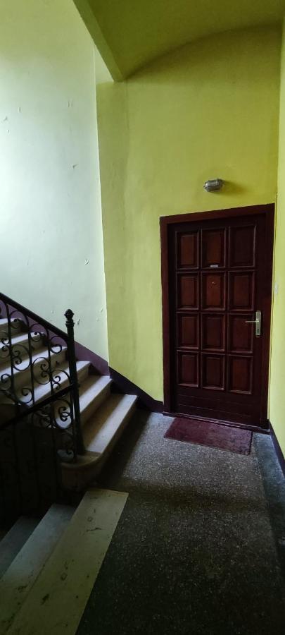 אופטיה Apartment Milani With Private Garage מראה חיצוני תמונה